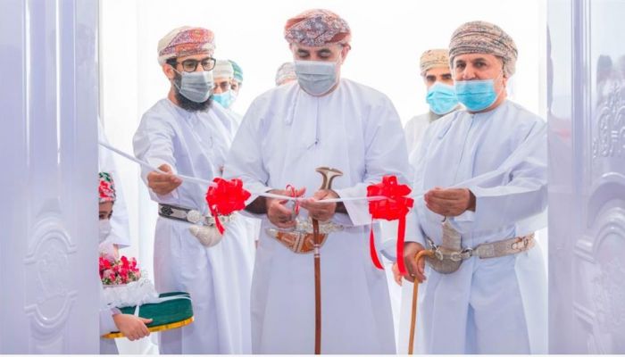 وزير الإسكان يفتتح مشروع 'مسكني' بولاية نزوى