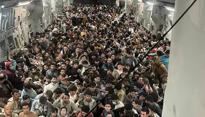 البنتاغون: إجلاء 16 ألف شخص من أفغانستان في يوم واحد