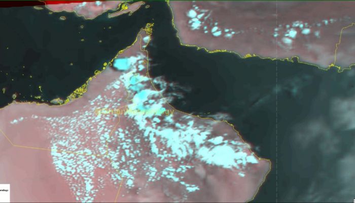 أمطار رعدية مصحوبة برياح هابطة في بعض المحافظات