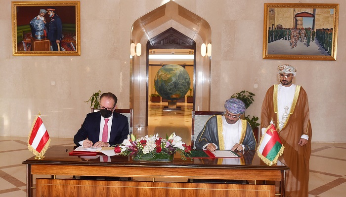 Oman, Austria sign pact regarding political consultations
