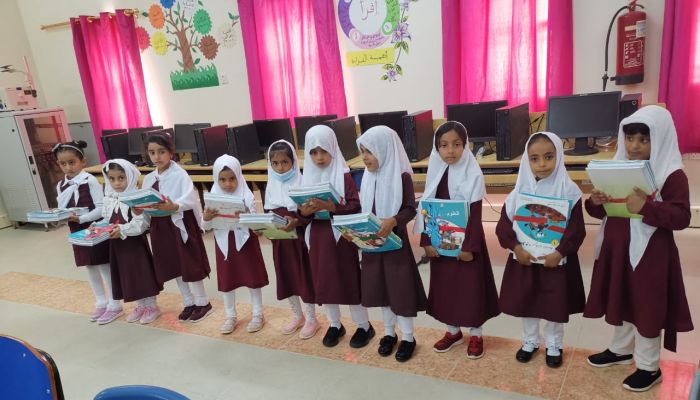 أنشطة وفعاليات تربوية لاستقبال الطلبة في المدارس