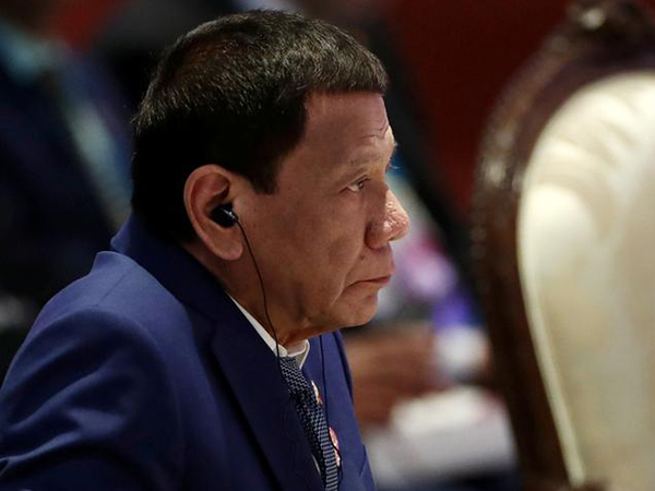 Philippines President Duterte announces retirement from politics