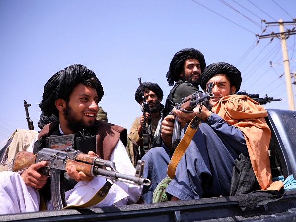 Taliban order halt to weapon trade