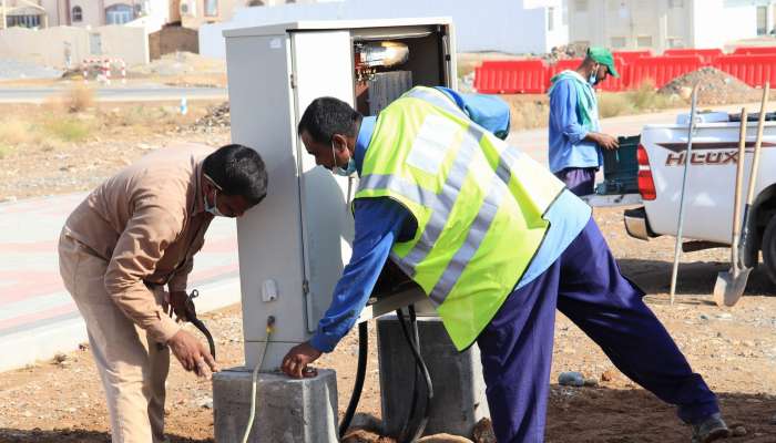 Muscat Municipality teams strive to bring back normalcy post cyclone