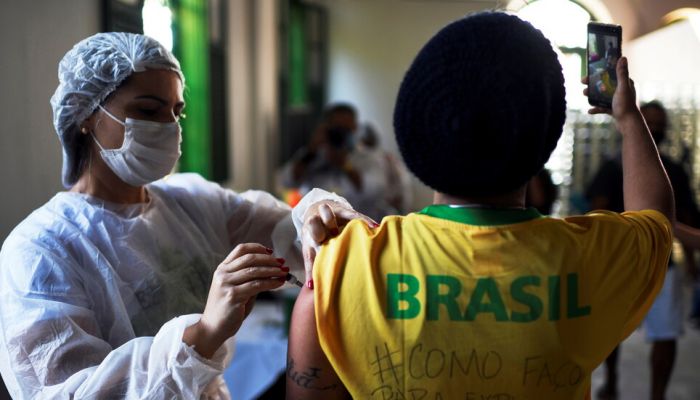 البرازيل: 404 وفيات و16451 إصابة جديدة بكورونا