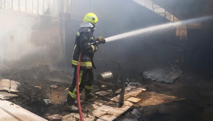 Fire extinguished at a workshop in Sohar