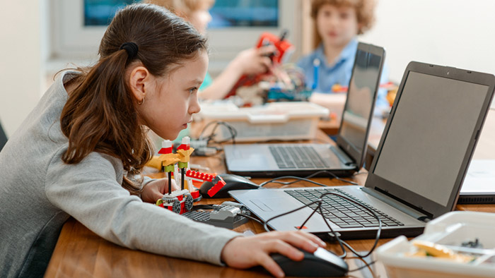 Put the power of STEM in your kids’ hands