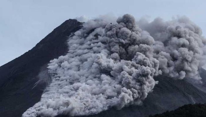 ثوران بركان جبل "أسو" في اليابان