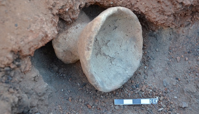 Ancient incense burner unearthed in Oman