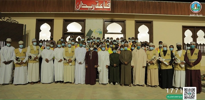 Shaheen cleanup support teams welcomed back home by Dhofar Municipality