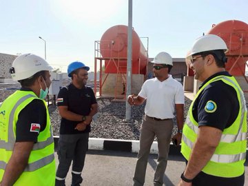 قيس الزكواني يتابع أعمال التحسينات والصيانة بخطوط نقل المياه بالداخلية