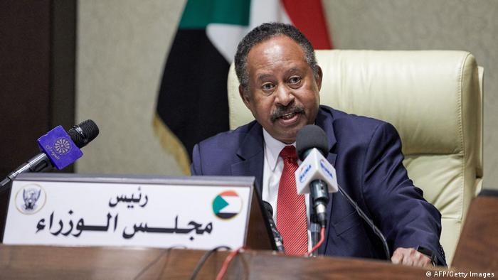 Sudan coup: Ousted PM Hamdok returns home, officials say