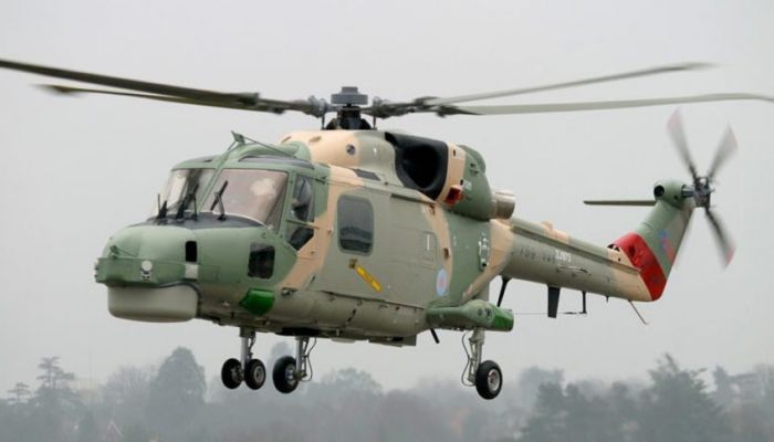 سلاح الجو السلطاني العماني يقوم بعملية إخلاء طبي في ظفار