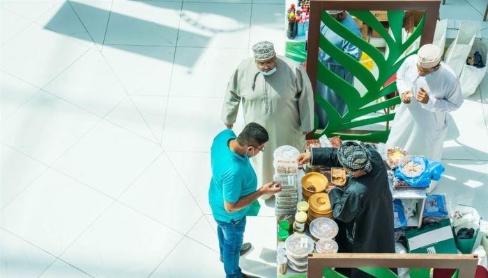 اختتام النسخة الأولى من المنافذ التسويقية لبيع التمور العُمانية