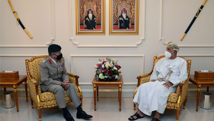 Sayyid Shihab receives UK Chief of Defence Staff