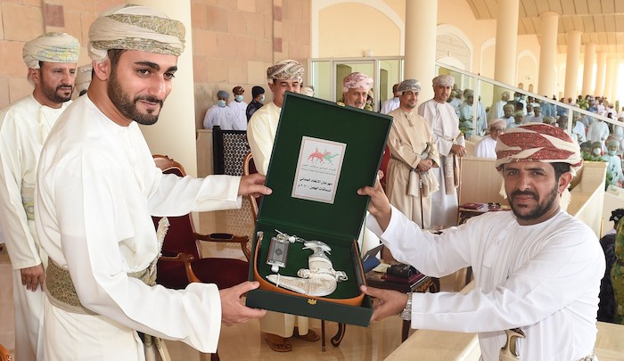 HH Sayyid Theyazin honours winners of Camel Racing Festival