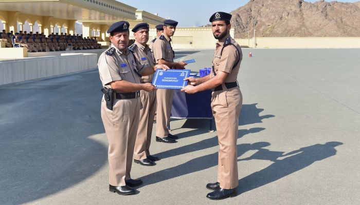قيادة شرطة أمن منشآت النفط والغاز تحصل على المركز الأول في مسابقة شرطة عمان السلطانية للمشاة