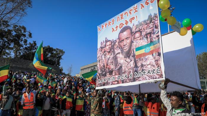 Thousands rally in support of government forces in Ethiopia