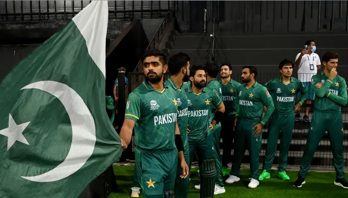Australia hope to rain on Pakistan's parade as World Cup final beckons