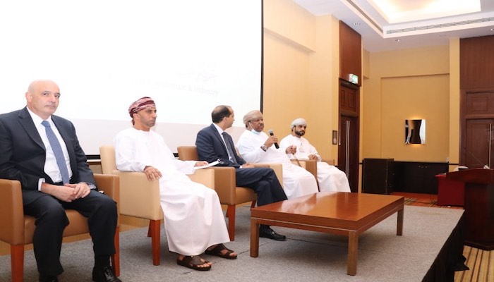 Oman, US review investment opportunities