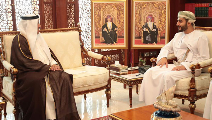 Sayyid Theyazin receives ambassador of Bahrain