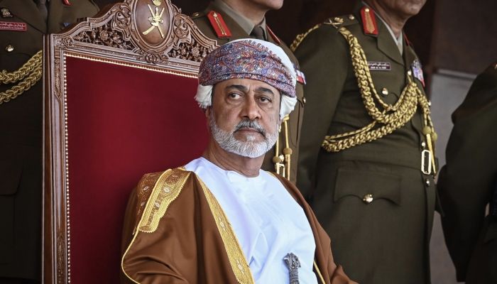 بالصور.. جلالة السلطان يرعى العرض العسكري بمناسبة الاحتفال بالعيد الوطني الـ51 المجيد