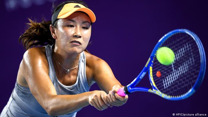 Peng Shuai: Concern mounts over tennis star's whereabouts