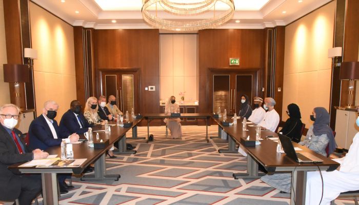 التجارة تنظم لقاء مع القناصل الفخريين لسلطنة عمان