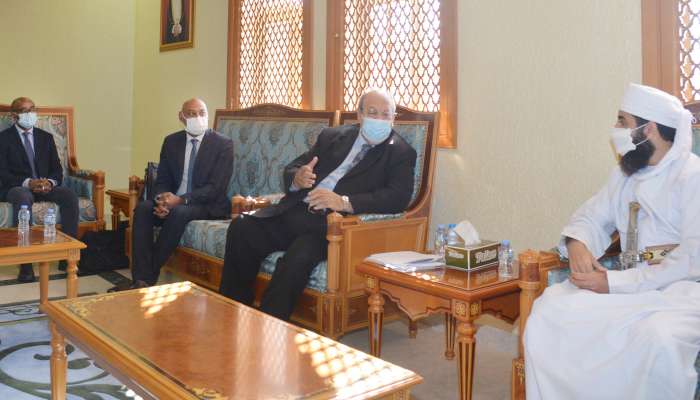 Oman's Assistant Grand Mufti meets WHO experts