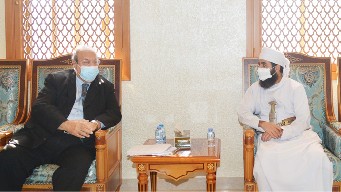 Assistant Grand Mufti of Oman meets WHO delegation