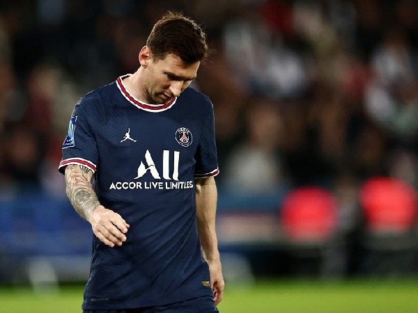 PSG's Lionel Messi doubtful for Nice clash with stomach flu symptoms