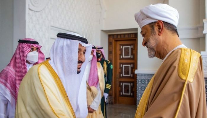 السلطنة والسعودية .. علاقات راسخة ووطيدة