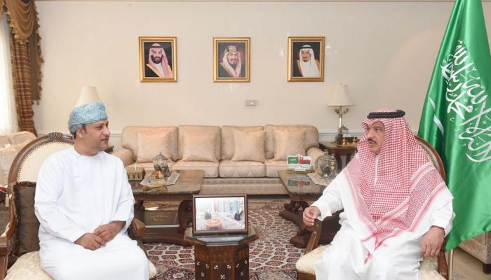 السفير السعودي في مسقط: زيارة ولي العهد تأكيد على عمق العلاقات التاريخية