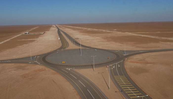 Road linking Oman and Saudi Arabia opens