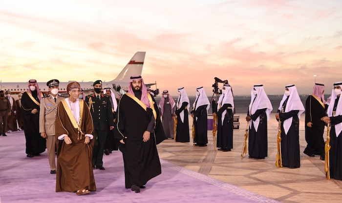 Sayyid Fahd arrives in Saudi Arabia for GCC Summit