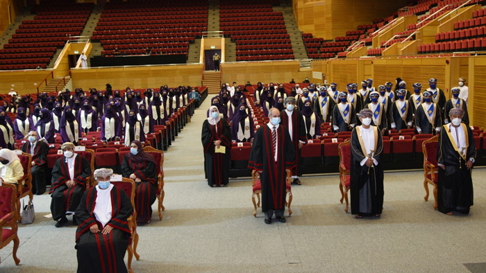 Medicine, nursing colleges graduates of SQU take oath