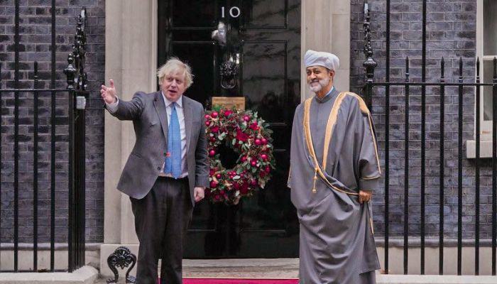 جلالة السلطان يلتقي رئيس وزراء المملكة المتحدة
