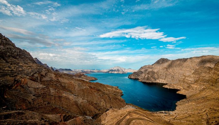 سلطنة عمان ضمن أفضل الوجهات السياحية في 2022 بحسب كتاب لونلي بلانيت