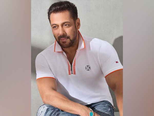 'Tiger bhi zinda hai, saanp bhi zinda hai', Salman Khan opens up on being bitten by snake