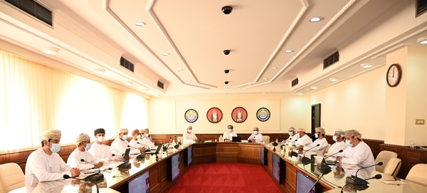 مجلس إدارة ’الغرفة’ يُبارك تأسيس شركة عُمانية بحرينية