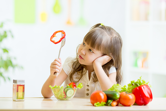 5 tips to help toddlers eat a nutritious diet