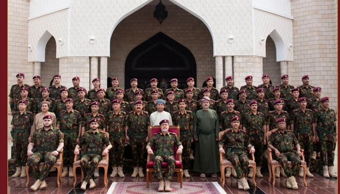 His Majesty visits Royal Guard of Oman