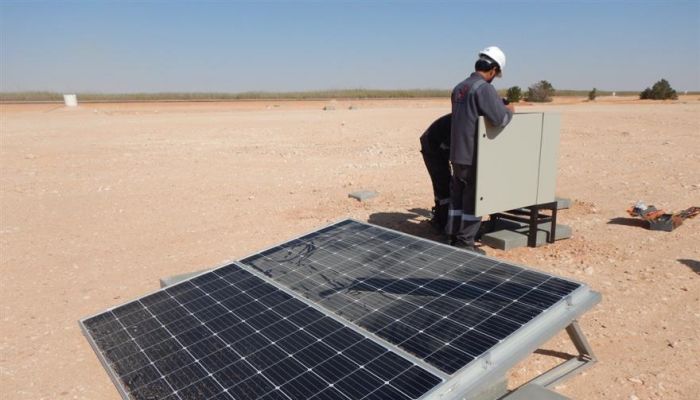 تركيب أجهزة في مواقع مختلفة لرصد النيازك في الأجواء العُمانية