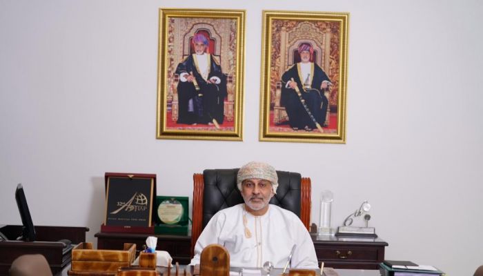 رئيس مجلس إدارة بنك التنتمية العماني يدلي بتصريح