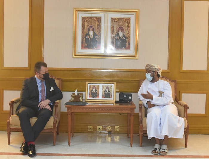 Oman, Lithuania explore means of boosting trade, industry relations