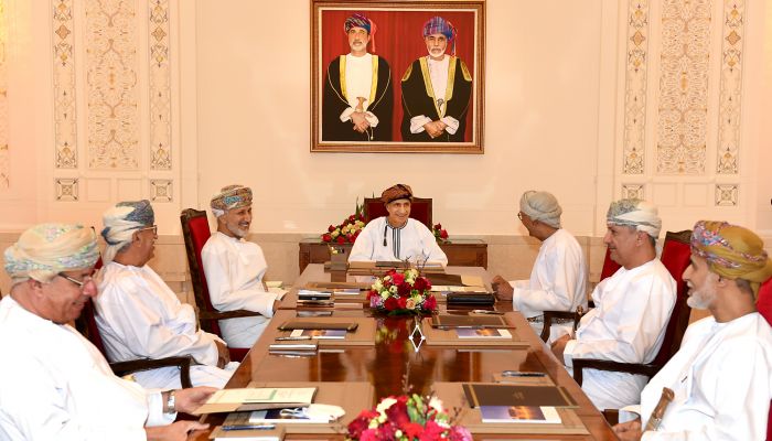 اللجنة العليا لدار الأوبرا السلطانية تعقد اجتماعًا برئاسة السيد فهد بن محمود