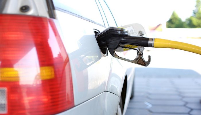 India offers credit line of USD 500 mn to Sri Lanka to purchase petroleum products