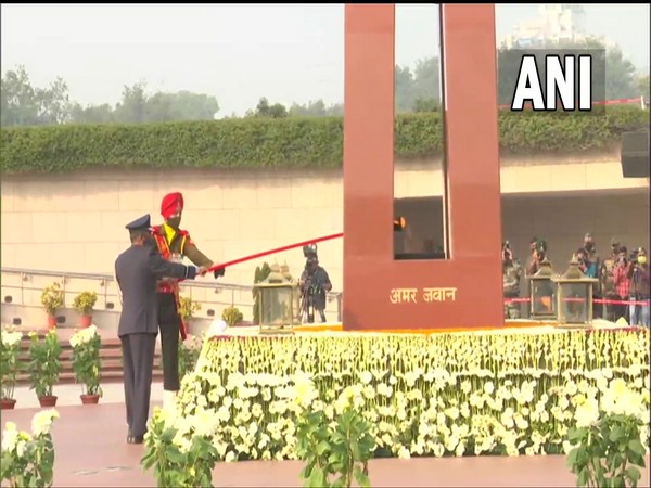 Flame at Amar Jawan Jyoti at India Gate merged with National War Memorial