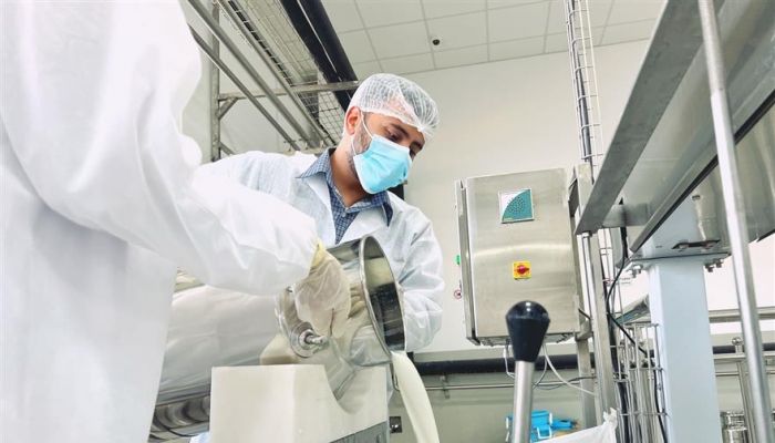 شركة المروج للألبان تستكمل مراكز تجميع الحليب وتبدأ بالتشغيل