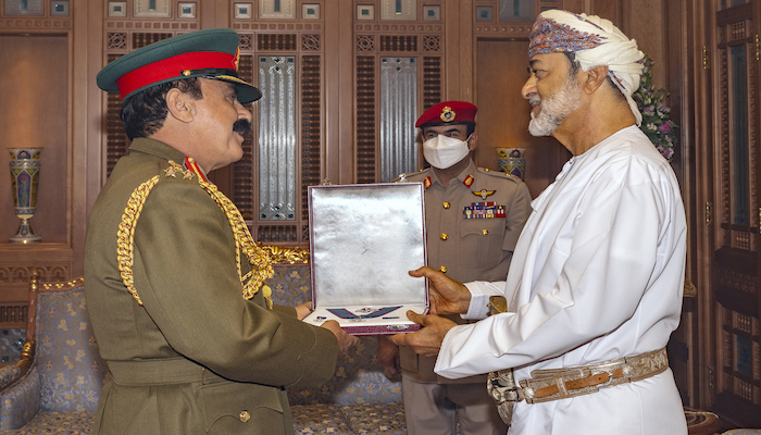 HM confers Oman Military Order on Brigadier Said Al Hatmi